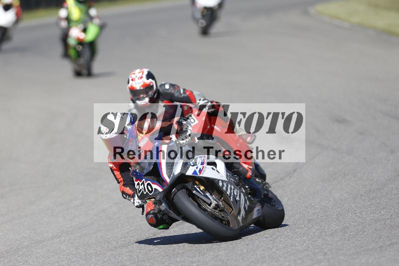 /15 22.05.2026  Plüss Moto Sport  Discover the Bike ADR /Gruppe rot - Race 3/270
